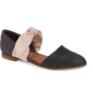Toms Jutti d’Orsay flats